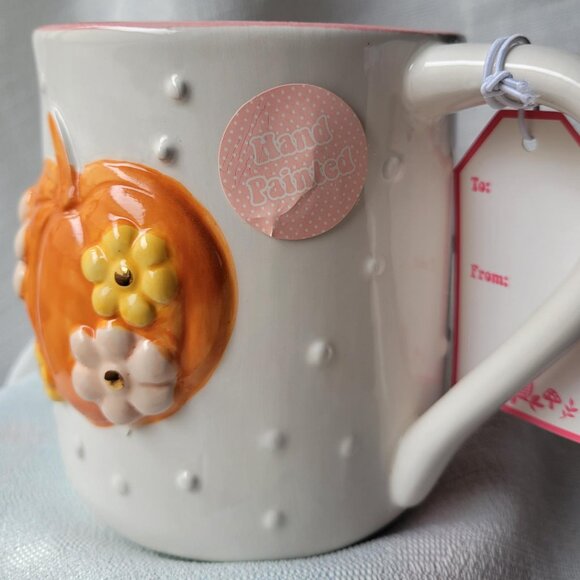 Bath & Body Works candle and mug - Picture 2 of 3